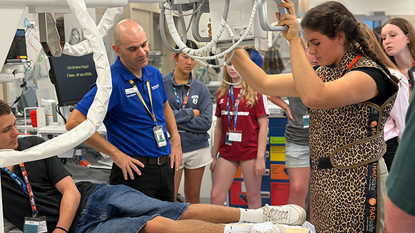 Kawana Waters Medical Immersion Program visits SCHI | Sunshine Coast ...